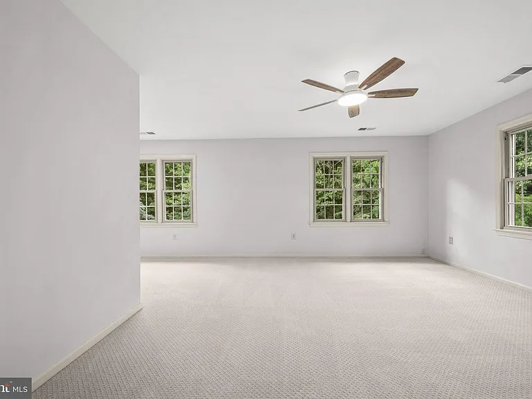 6056 Morgan Ct — Photo 46