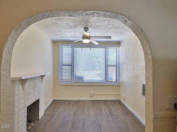 4th image of 108 Murray Way