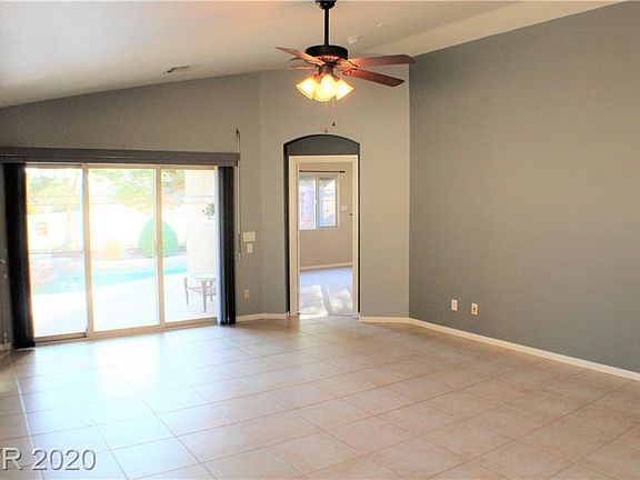 4th image of 5639 Harbour Pointe Ave