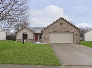 5650 Pine Knoll Blvd, Noblesville, IN 46062
