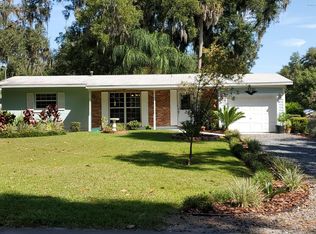 5731 Avenue F, Mcintosh, FL 32664
