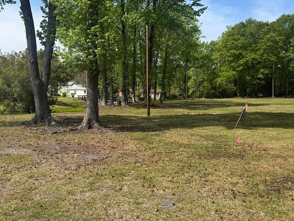 2nd image of Lot 247 Grave Street