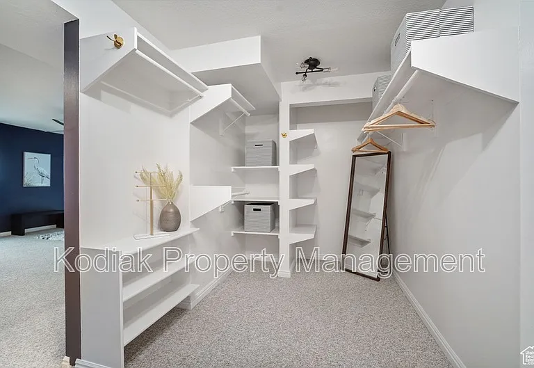 816 E 16th Ave — Photo 17