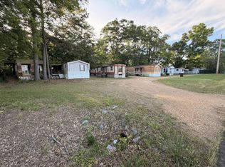 4093 Military Rd, Columbus, MS 39705