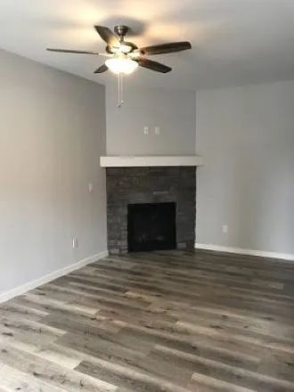 531 Sunset Ave NE #B — Photo 4
