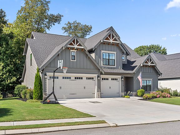 3rd image of 8259 Blackrock Dr