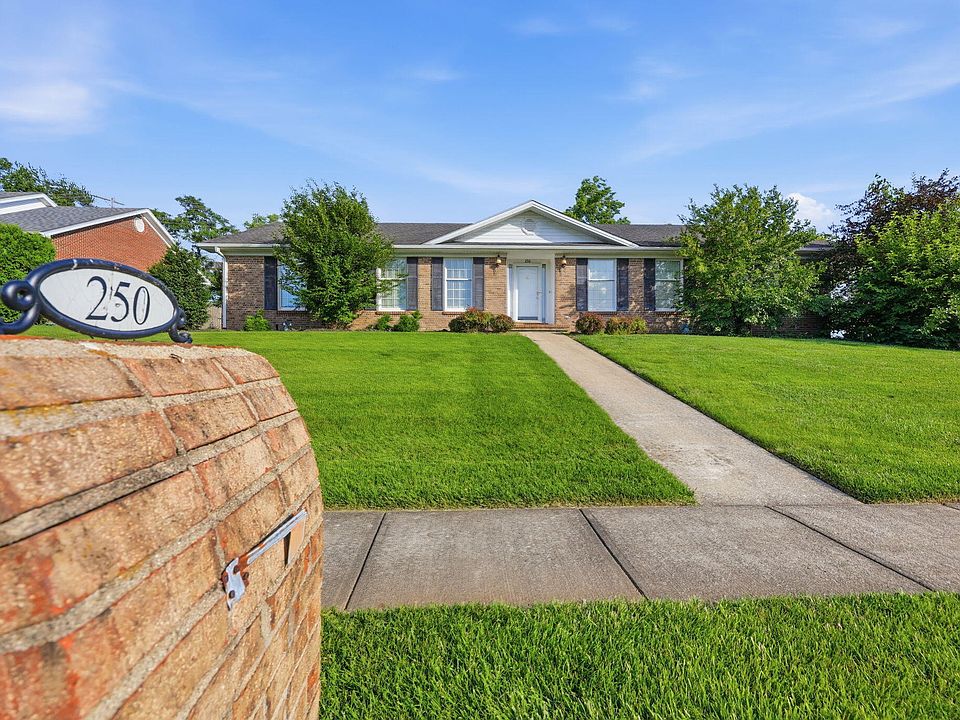 1st image of 250 Savannah Dr