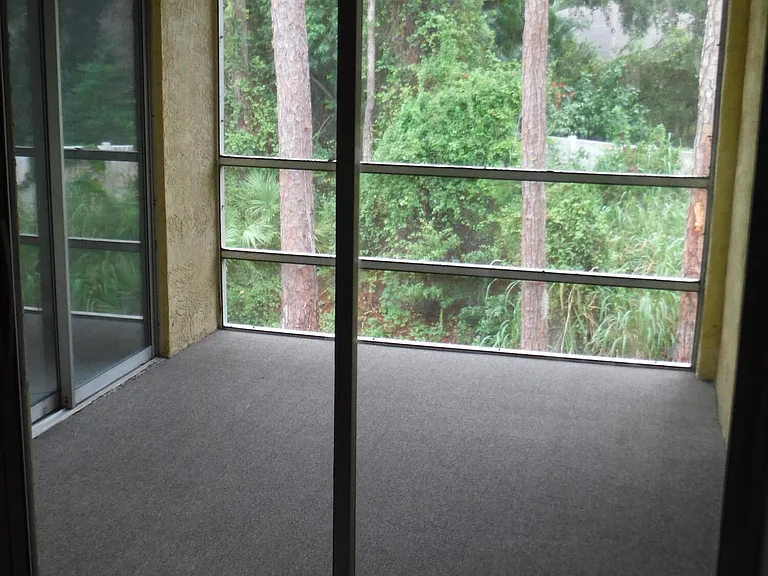 3035 Sir Hamilton Cir — Photo 20