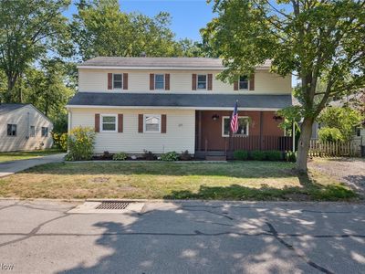 217 Sunset Rd, Avon Lake, OH, 44012