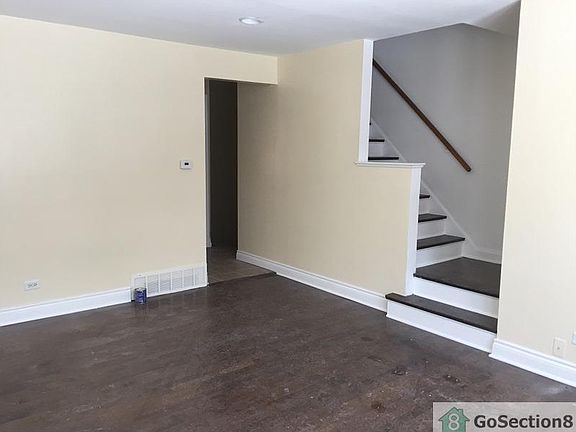 2nd image of 5006 W Van Buren St APT A