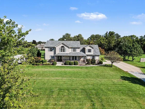 16413 Harrison St, Lowell, IN 46356