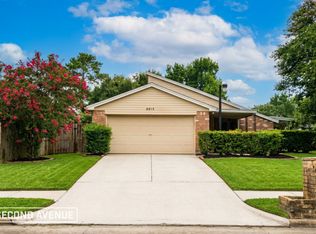 8815 Fern Valley Dr, Houston, TX 77044
