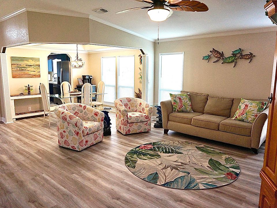 1st image of 8519 Redbay Court