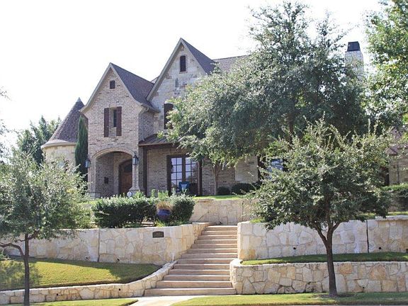 2nd image of 2626 Sir Gawain Ln