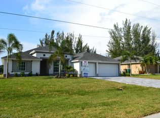 1621 SW 28th Terrace Cpe, Coral, FL 33914