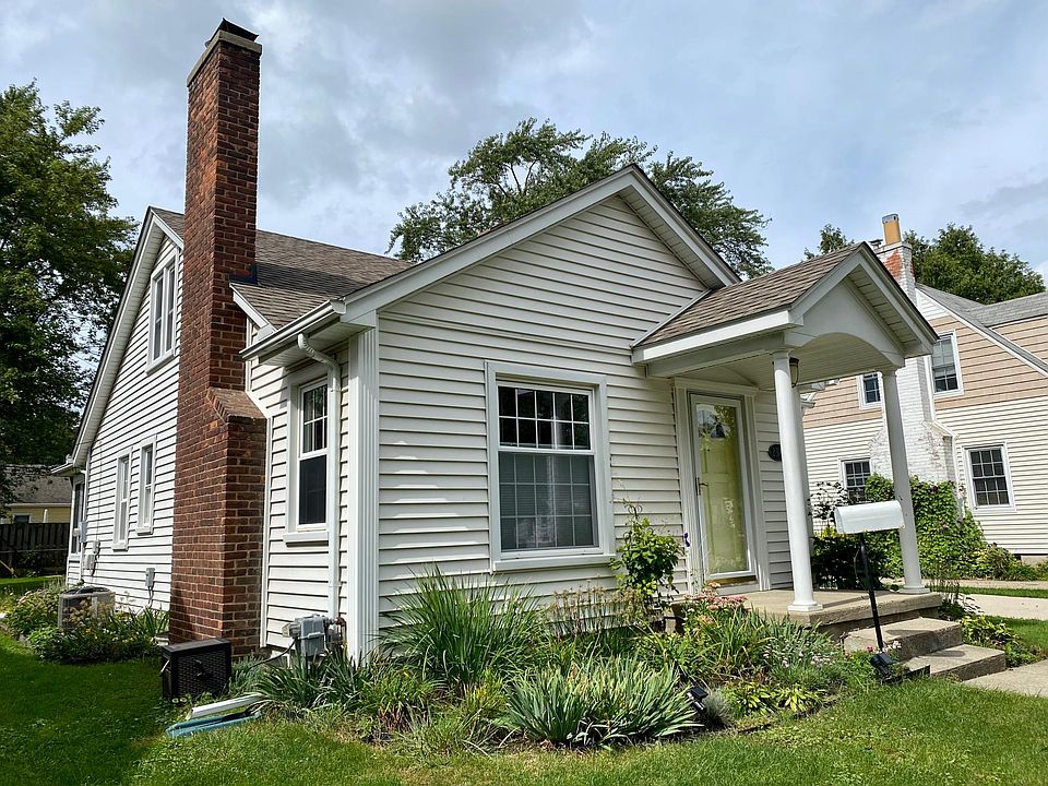 1st image of 2343 Royal Ave