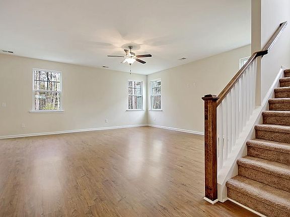 03 GreenwoodLiving Room