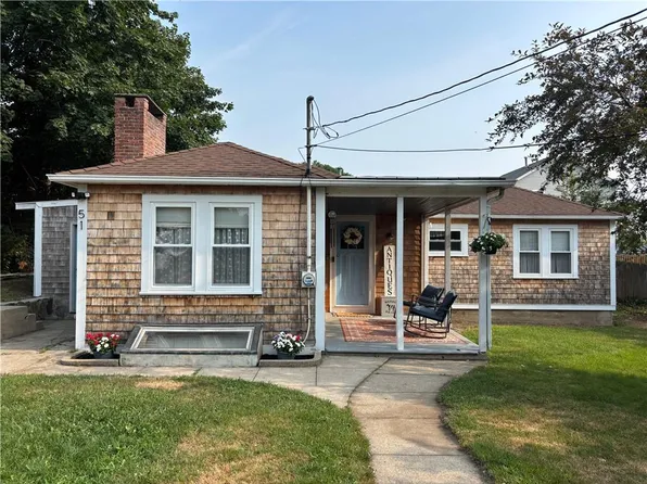 51 Priscilla Ave, Warwick, RI 02889