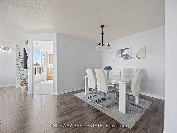 5th image of 12 Laurelcrest St #507
