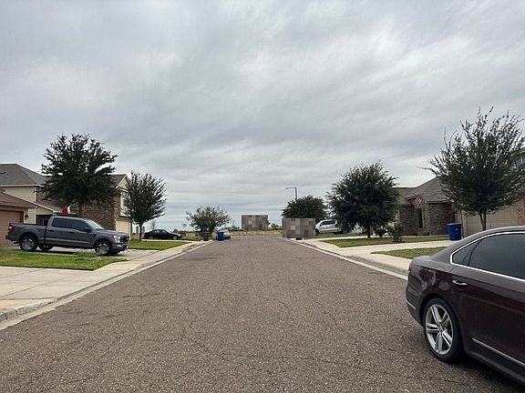 4th image of 1611 Padre Island Ct