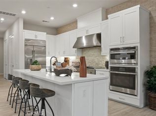 158 Mullberry Pl, Montebello, CA 90640