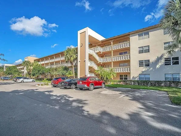 2302 Lucaya Ln APT D2, Pompano Beach, FL 33066