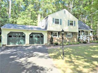 1571 Olde Coalmine Rd, Midlothian, VA 23113