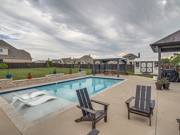 5th image of 14825 Crystal Spring Dr