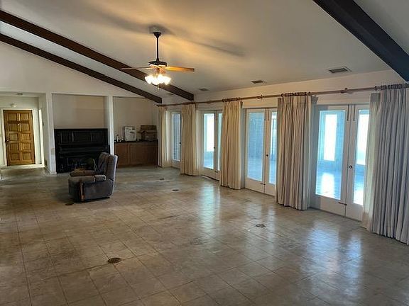 3rd image of 117 Creekmore Rd