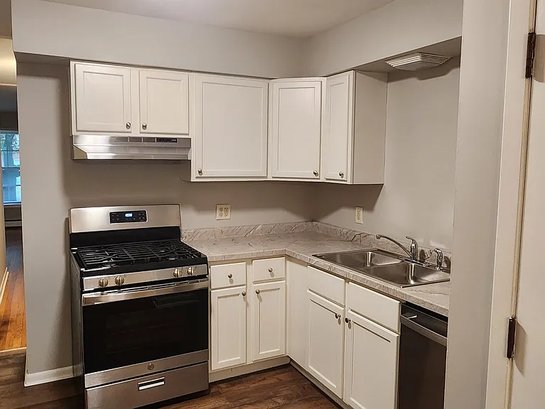 441 Edwards Ave #1 — Photo 7