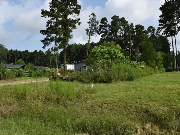 91 County Road 5001, Cleveland, TX 77327