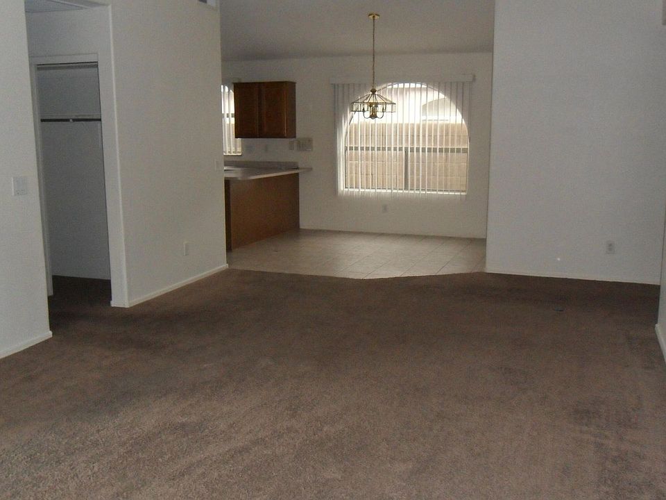 2nd image of 1714 N 125th Ln