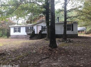 700 Lauren Ln, Bauxite, AR 72011