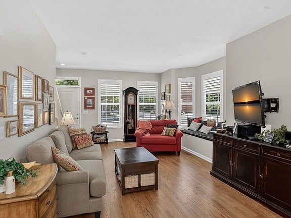 2nd image of 3909 W 118th Pl