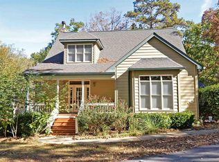 96 Robin Hood Ln, Hartwell, GA 30643