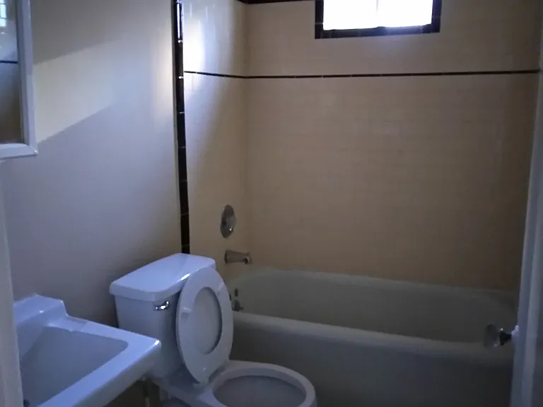 4608 Kingswell Ave #8 — Photo 6