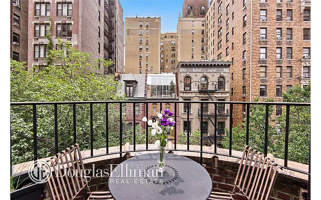 Sold by Douglas Elliman | media 13