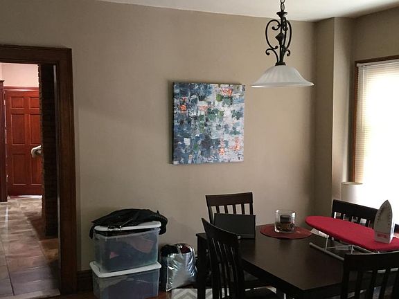 2nd image of 147 Richmond Ave #2