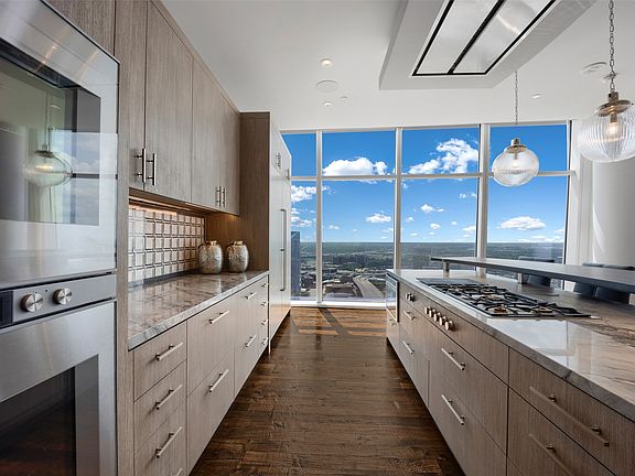 5th image of 1918 Olive St APT 3901