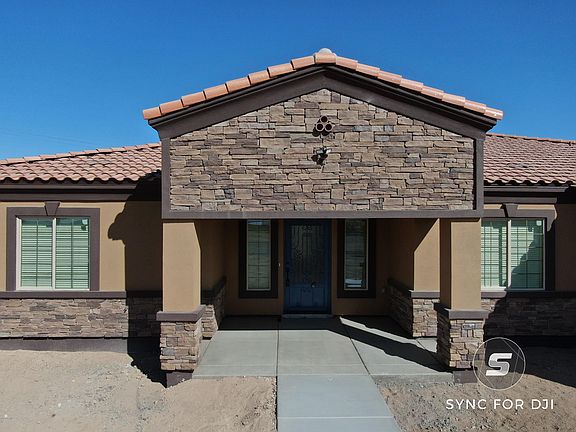 4th image of 3507 S 237th Ln
