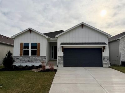 1145 SW Whitby Dr, Lees Summit, MO, 64083