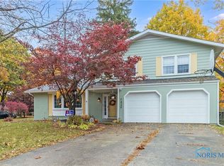 7429 Club Rd, Sylvania, OH 43560