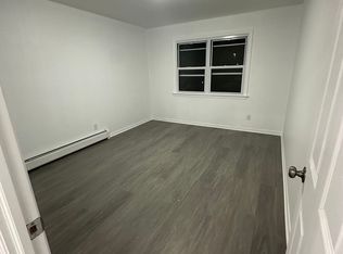 23-00 143rd St FLOOR 1, Whitestone, NY 11357