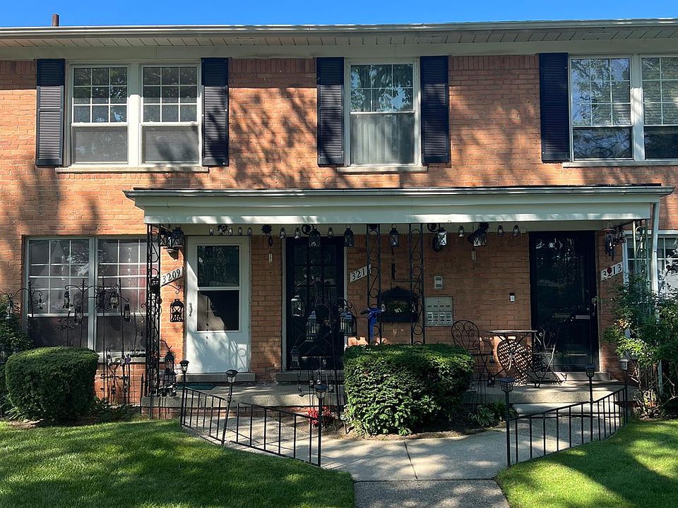 1st image of 3211 Benjamin Ave