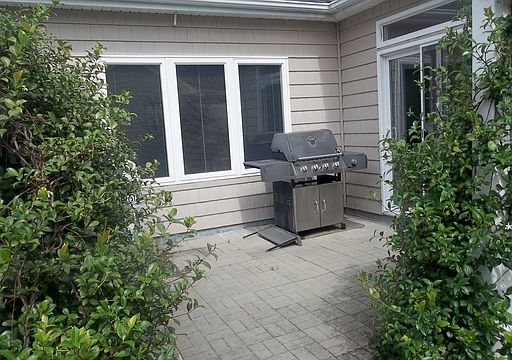 3rd image of 42 Forest Oaks Dr