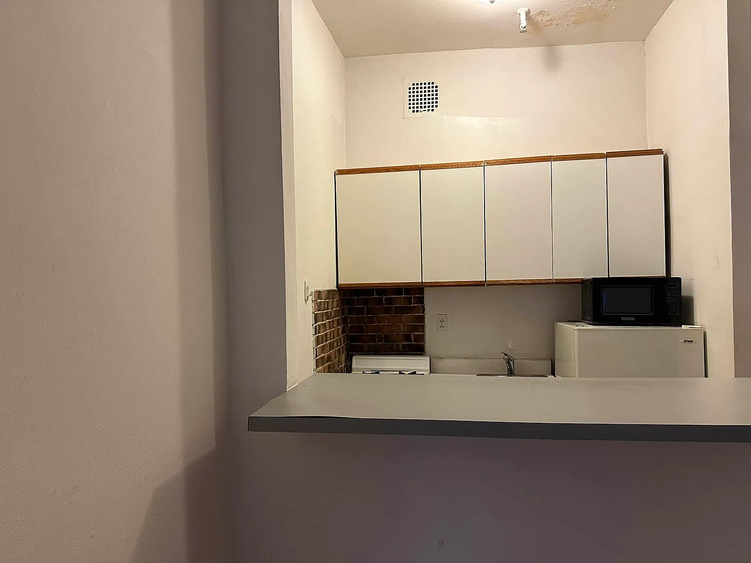 413 East 82nd Street — Photo 4