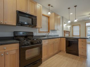 847 N Mozart St, Chicago, IL 60622