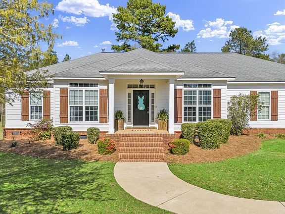 3rd image of 352 Willow Lake Dr