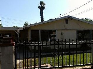 11619 Gladstone Ave, Sylmar, CA 91342
