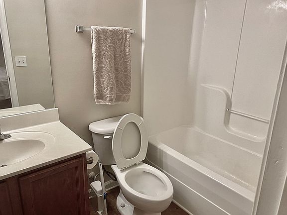 3rd image of 1406 Bunny Ct